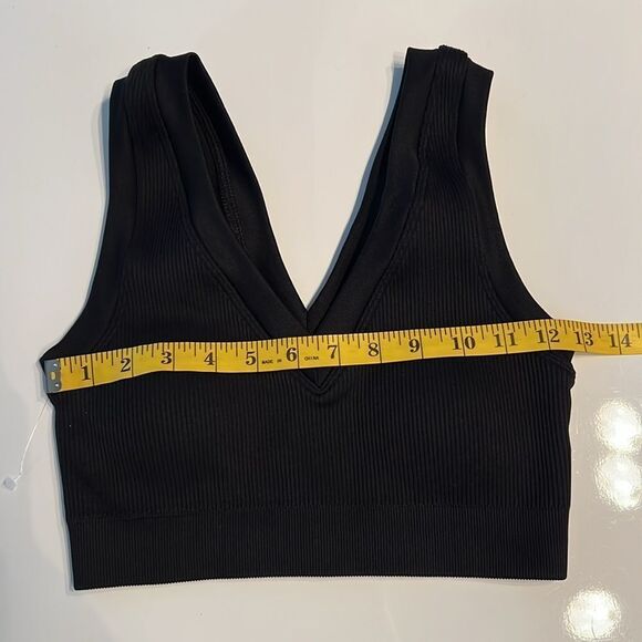 Aerie Offline Women's Ribbed Crop Top V Neck Sport Bra - Picture 7 of 8